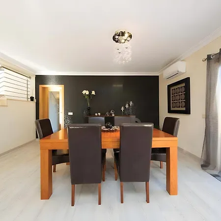 Lote 07 Willa Guia (Faro)